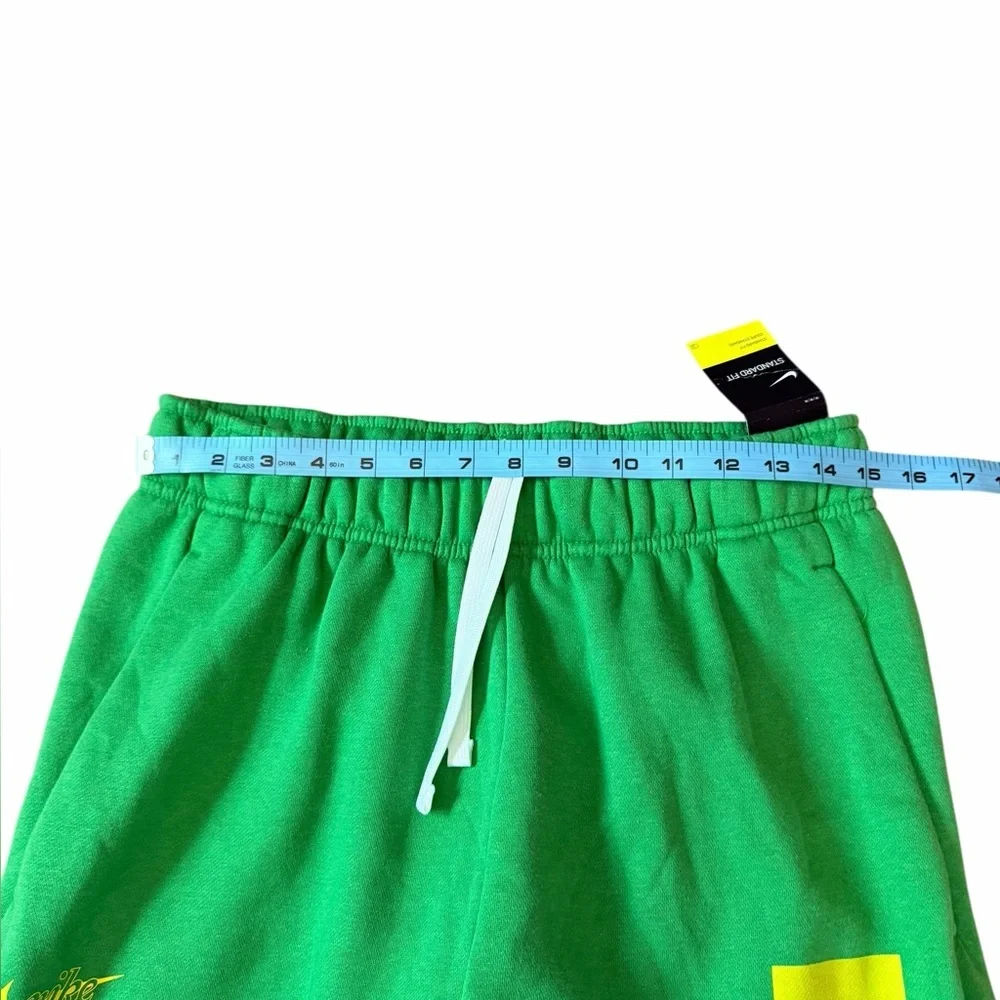Nike Oregon Ducks Sweatpants TEAM ISSUED Jogger College Football Unisex Med NWT